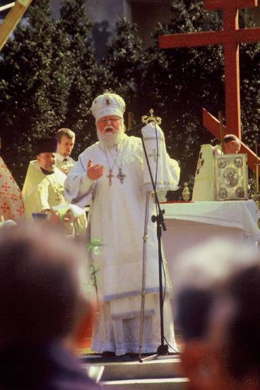 16-IV-2004