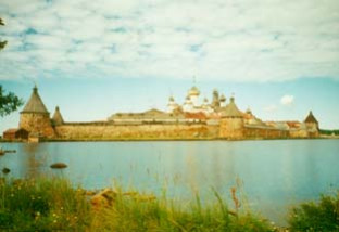 jarek 
Solovki Monastery 
2004-05-14 15:28:05