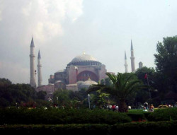 gs100 
Hagia Sophia - Kosciol Madrosci Bozej 
2004-08-13 17:58:38
