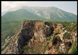 Maniek 
Agion Oros - Photo 2 
2004-08-13 17:59:14