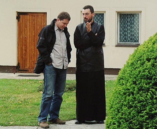 Przerywnik w serii atoskiej 4
