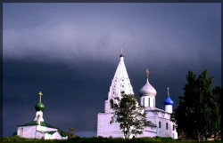 Maxim 
Danilov mon. pered grozoi. 
94 
2004-10-08 15:35:09