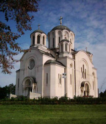 pelagrin 
St. Demetrios memorial church in Lazarevac (Belgrade area) 
2004-11-05 17:30:37