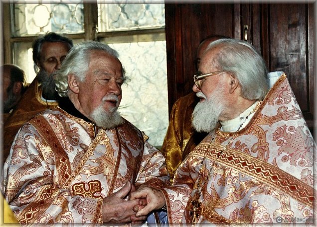Starci (protopresviter Matfei i arhidiakon Andrei)