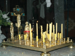Ryzyk 
Ostatnie dwie swiece - two last candles 
2004-12-18 19:59:58