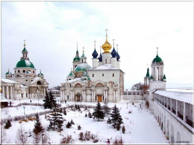 Spaso Yakovlevsky Dmitriev monastery. Rostov