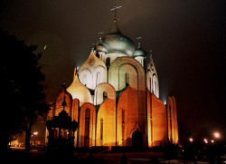 Maniek 
Seria "Białystok i okolice" - Foto nr 3 
2005-04-08 02:28:38