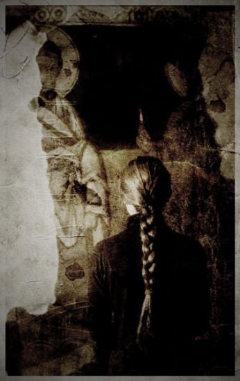 Mary praying
