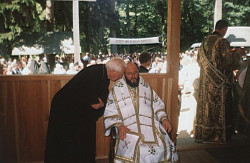 lektor 
Jego Ekscelencja , Najprzewielebniejszy Miron , Biskup Hajnowski z ojcem Bazylim 
2005-07-15 16:15:33