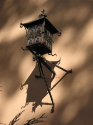 igors 
stara lampa na scianie cerkwi p.w. św. Ducha w Wilnie 
2005-08-14 22:45:40
