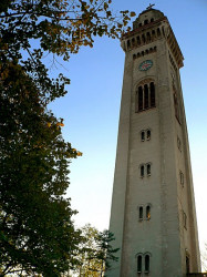 Vladimir 
Belltower in Pancevo, Serbia / Звоник Преображењске цркве у Панчеву 
2005-11-06 22:09:05