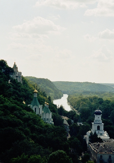 Przerywnik w serii atoskiej