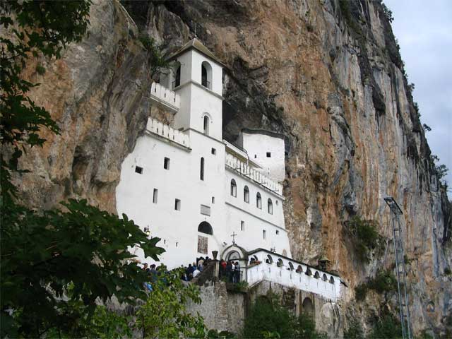 Manastir Ostrog