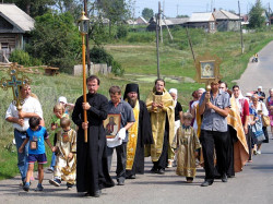 Dionisy, ierei 
Крестный ход на Илию... 
2006-01-09 19:24:07