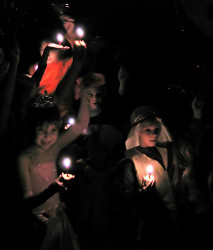Dionisy, ierei 
Christmass mistery... 
90 
2006-01-12 19:26:56