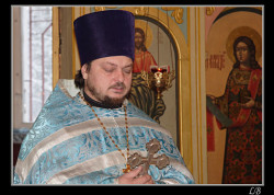 LB 
Настоятель Храма протоиерей Павел. 
2006-01-22 21:01:12