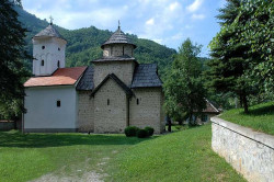 GuliVar 
Манастир Пустиња. 
2006-01-27 21:50:22