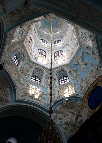 Church in Dubrovitsy.