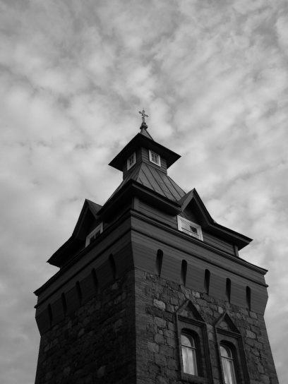 dzwonnica Monasteru w Piuchticach