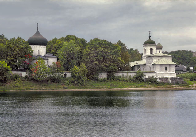 Мирожский монастырь