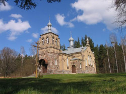 jarek 
The church of St. Anna in Krolowy Most, Poland 
2006-02-06 12:36:08