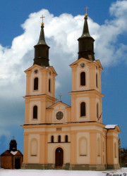 dragoj03 
Црква у селу Бродац 
2006-02-16 17:40:59