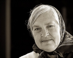 Vladimir 
Мајка Брена // Mother Brena 
2006-02-20 00:22:41