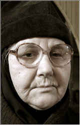 alladob 
Ее душа молитвою дышала... 
2006-03-12 21:18:01
