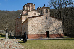 GuliVar 
Манастир Раваница 
2006-03-20 22:02:59