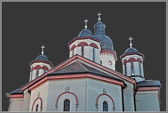 +Торњеви на Лозничкој цркви+
