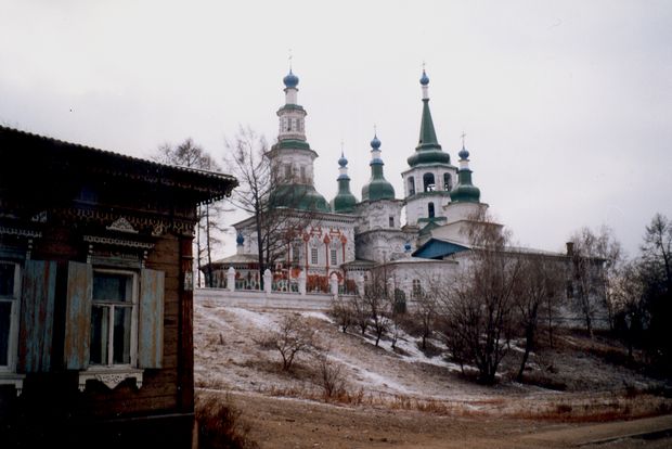 Крестовоздвиженская церковь
