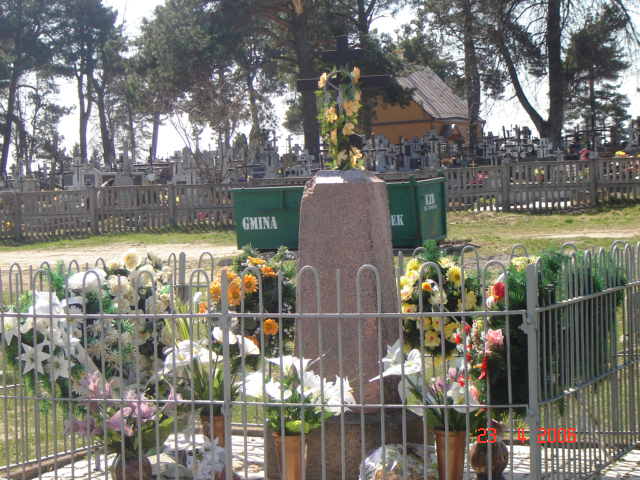 krzyż w Grodku