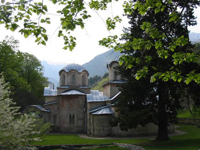 Monastery of the Patriarchate of Pec-on Easter2006 - Пећка патријаршија