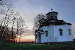GuliVar 
Црква Светог Јована на узвишици код Крушевца 
2006-04-11 07:14:14