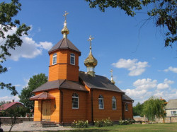 jarek 
Ortodox church in Kostomloty monastery, Poland 
2006-04-13 08:24:17