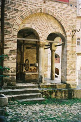Sasha 
Sveta Gora - Manastir Hilandar 
2006-04-16 23:43:46