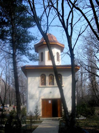 Sunday morning at the church of Saint Grigorie Palama - the bell tower