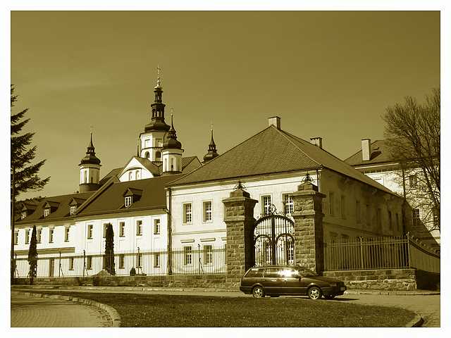 Supraski Monaster