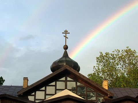 Tęcza nad Domem w Cieplicach