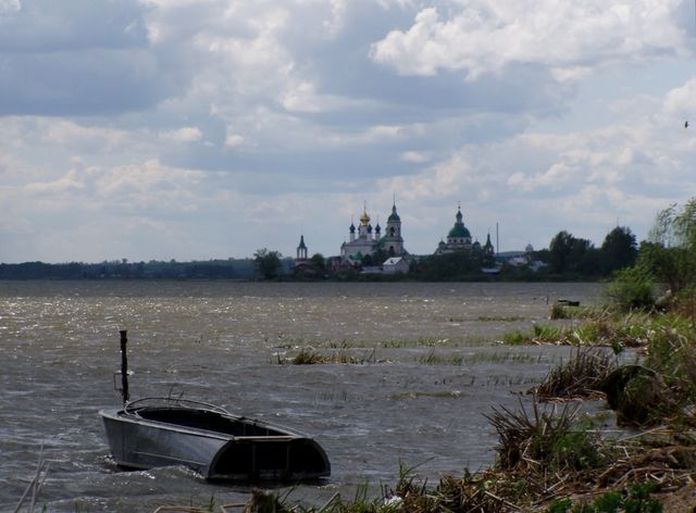 Спасо-Яковлевский монастырь