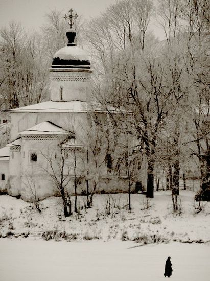 a walk on river Velikaya ...