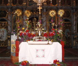 Ognjen 
На Велики петак  у мојој цркви 
2006-05-07 21:23:18