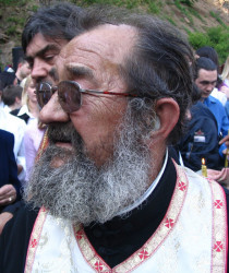 Ognjen 
Отац Пајсије 
2006-05-28 22:29:37