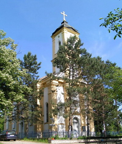 Црква у селу Јаловик