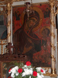 Xenia 
Icoană făcătoare de minuni de la Mânăstirea Dintr-un Lemn 
2006-06-18 21:16:15