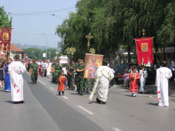 nenadkosovac 
ВИДОВДАНСКА ЛИТИЈА У КРУШЕВЦУ 
2006-06-28 23:20:15