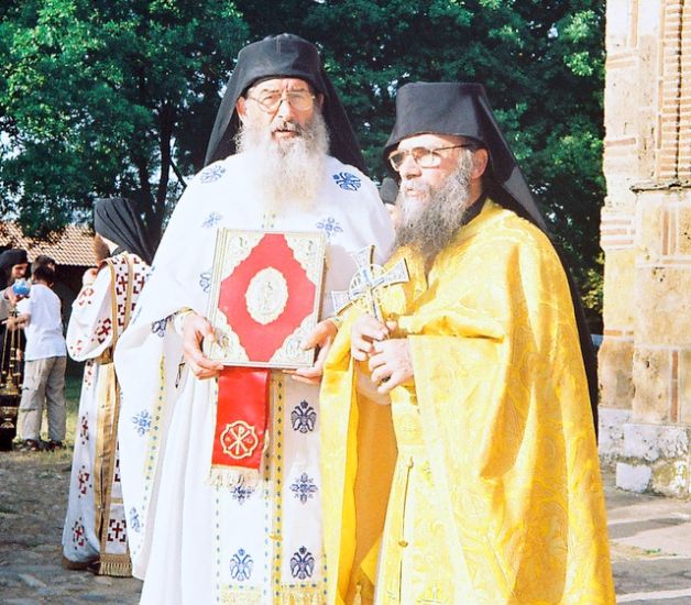 Пред Литургију у Грачаници