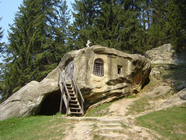 Chilia Sfantului Daniil Sihastrul (03.05.2006)