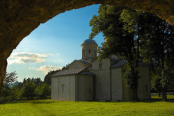 GuliVar 
Манастир Бања у Прибојској бањи 
2006-07-12 22:38:36