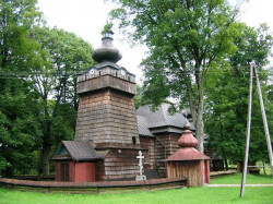 poland03 
Orthodox Church in the village of Hanczowa 
2006-07-14 05:37:10
